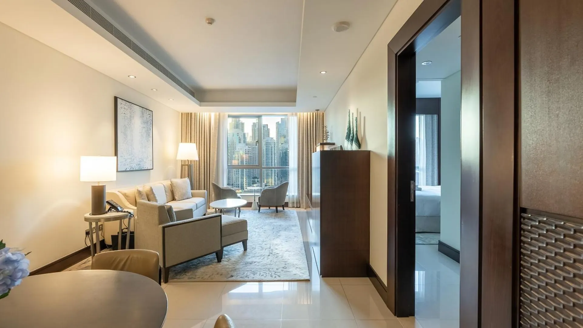 Residencial Apartments In Address Downtown Connected To Dubai Mall