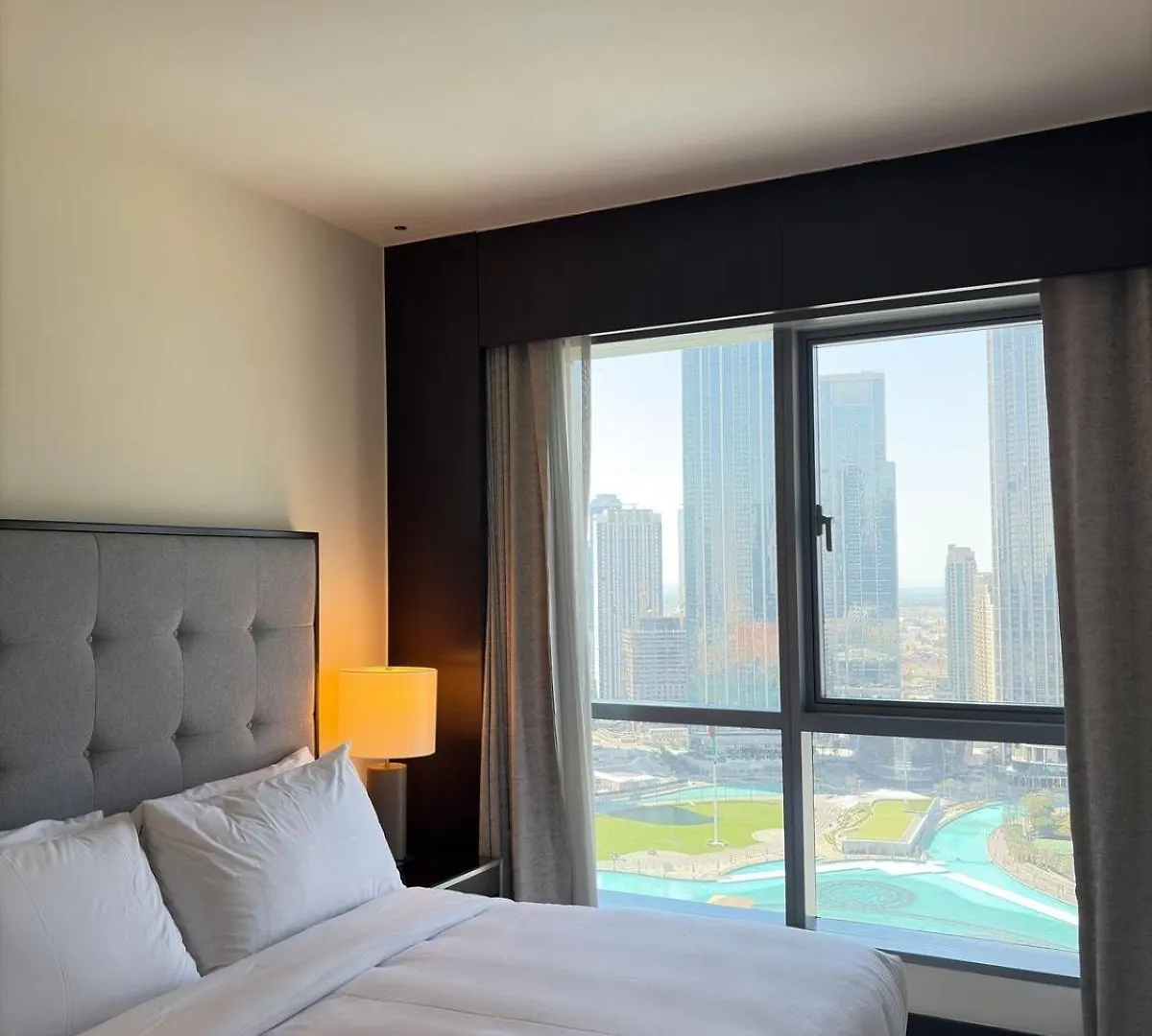 Residencial Apartments In Address Downtown Connected To Dubai Mall