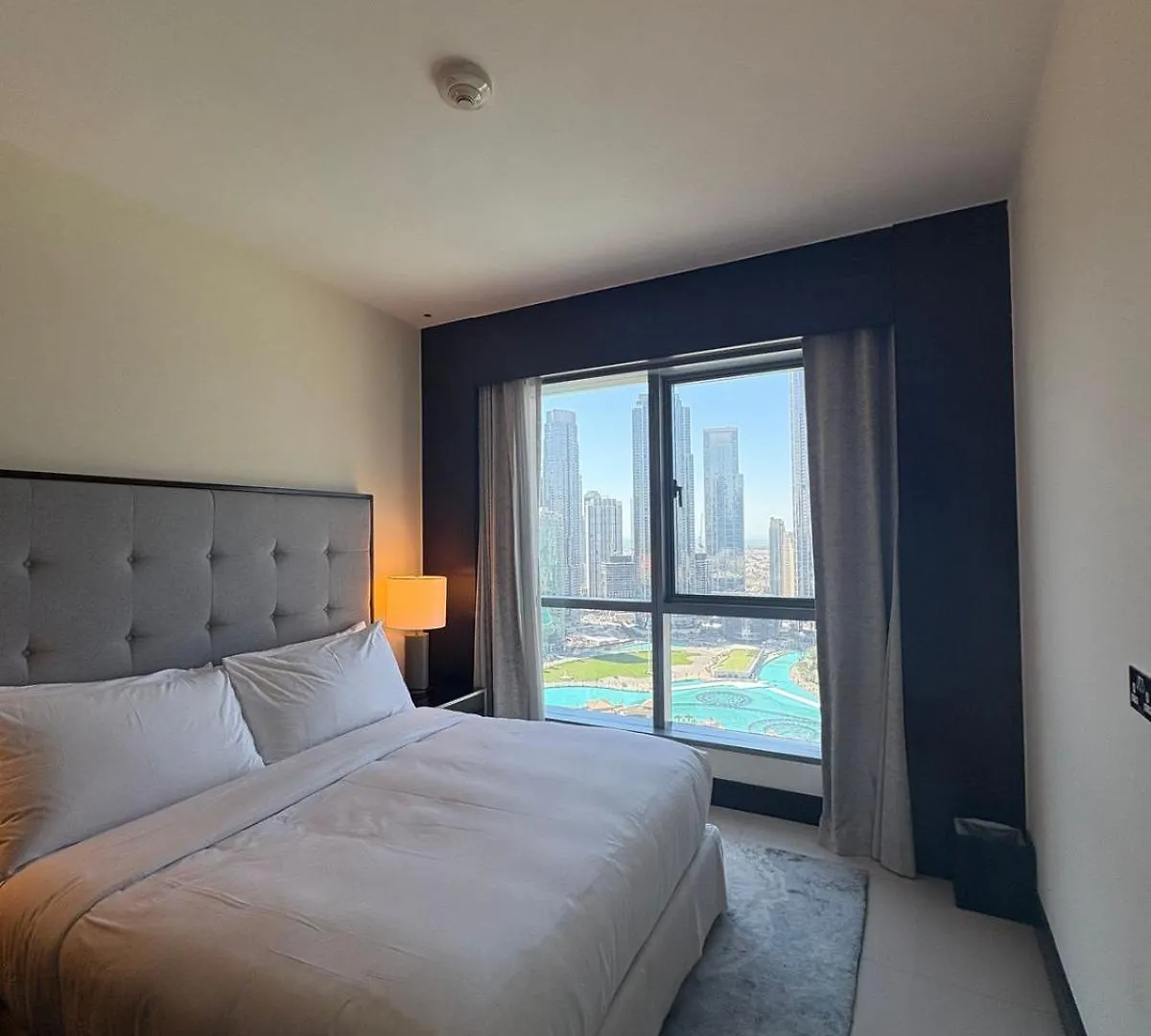Residencial Apartments In Address Downtown Connected To Dubai Mall