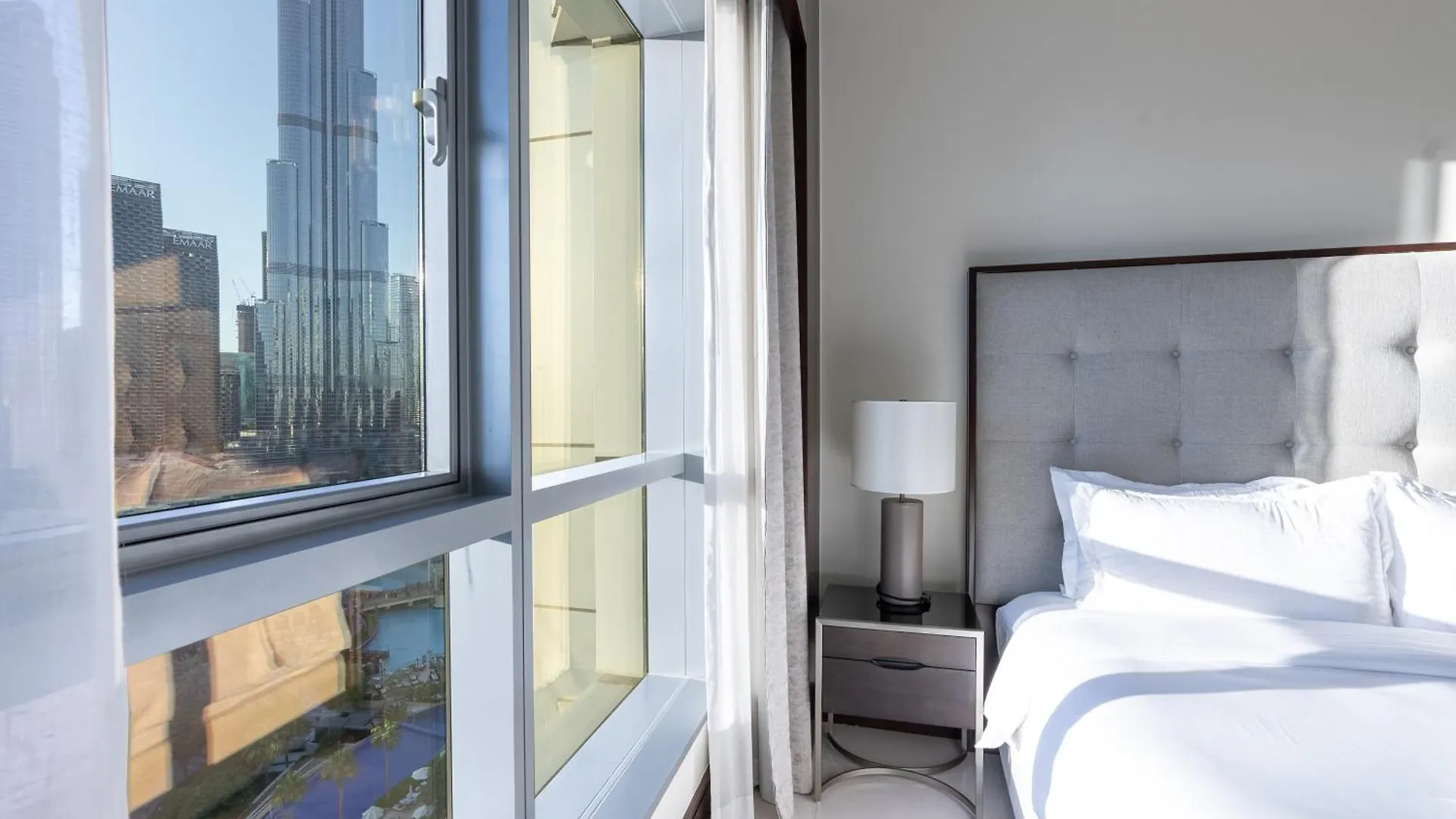 Residencial Apartments In Address Downtown Connected To Dubai Mall