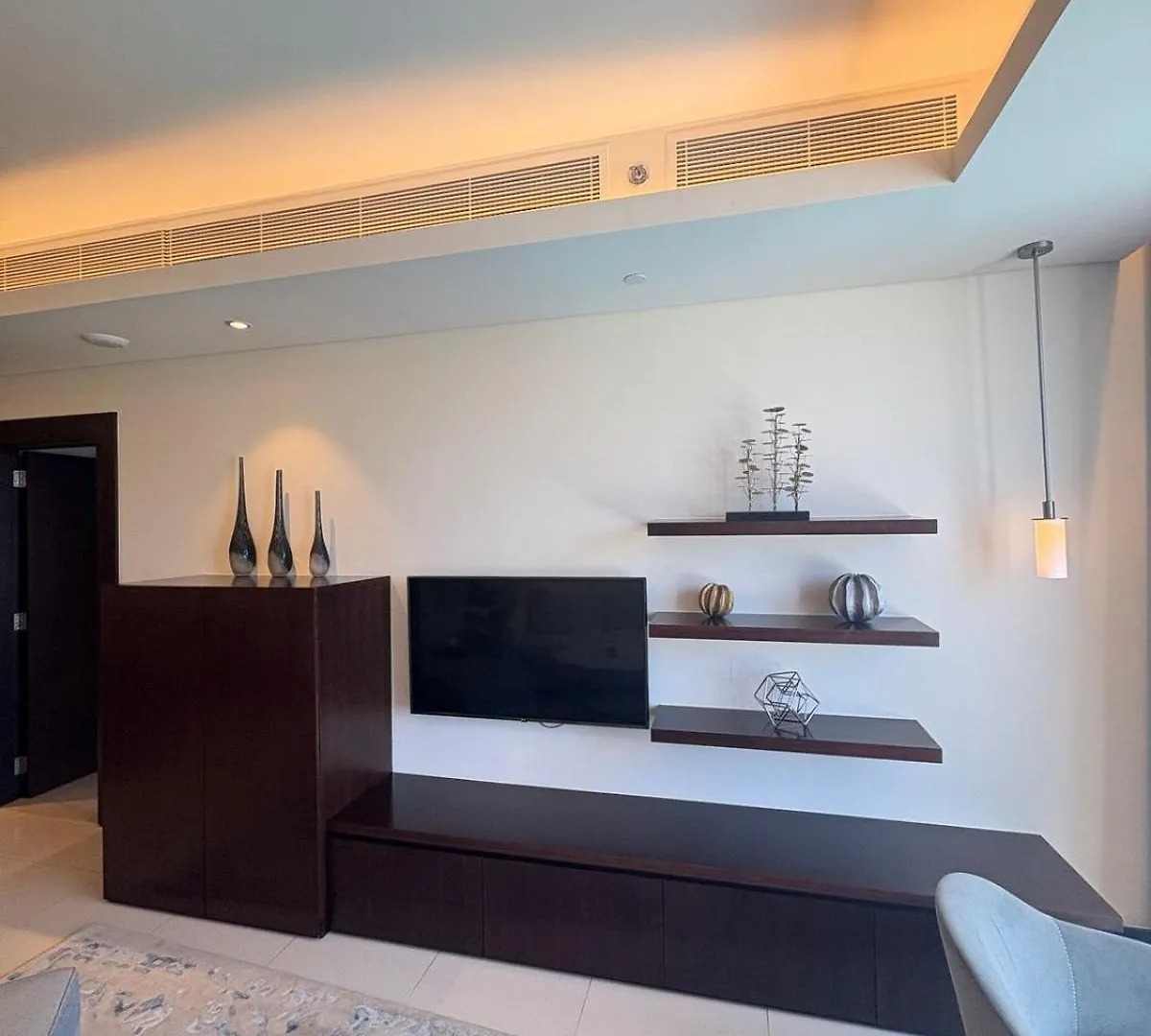 Residencial Apartments In Address Downtown Connected To Dubai Mall