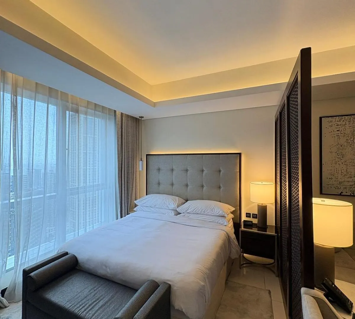 Residencial Apartments In Address Downtown Connected To Dubai Mall