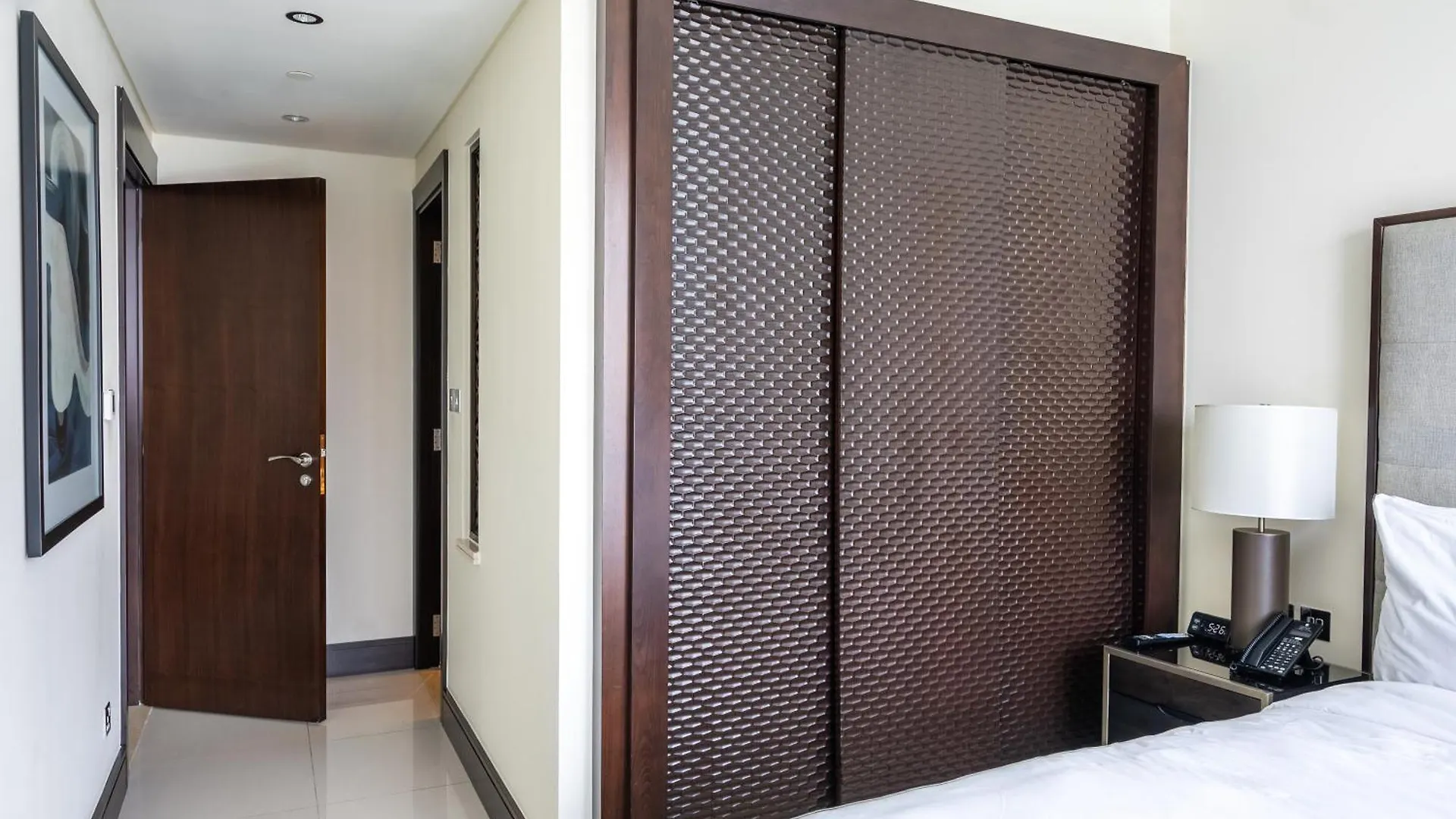 Residencial Apartments In Address Downtown Connected To Dubai Mall