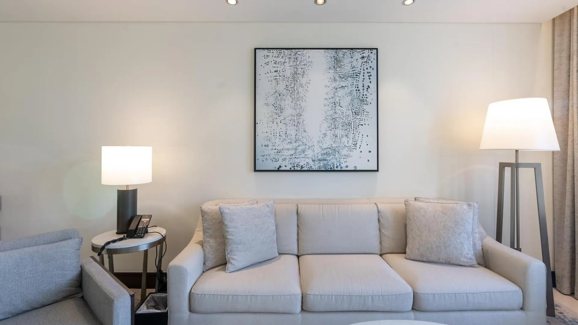 Residencial Apartments In Address Downtown Connected To Dubai Mall 0*,  아랍에미리트